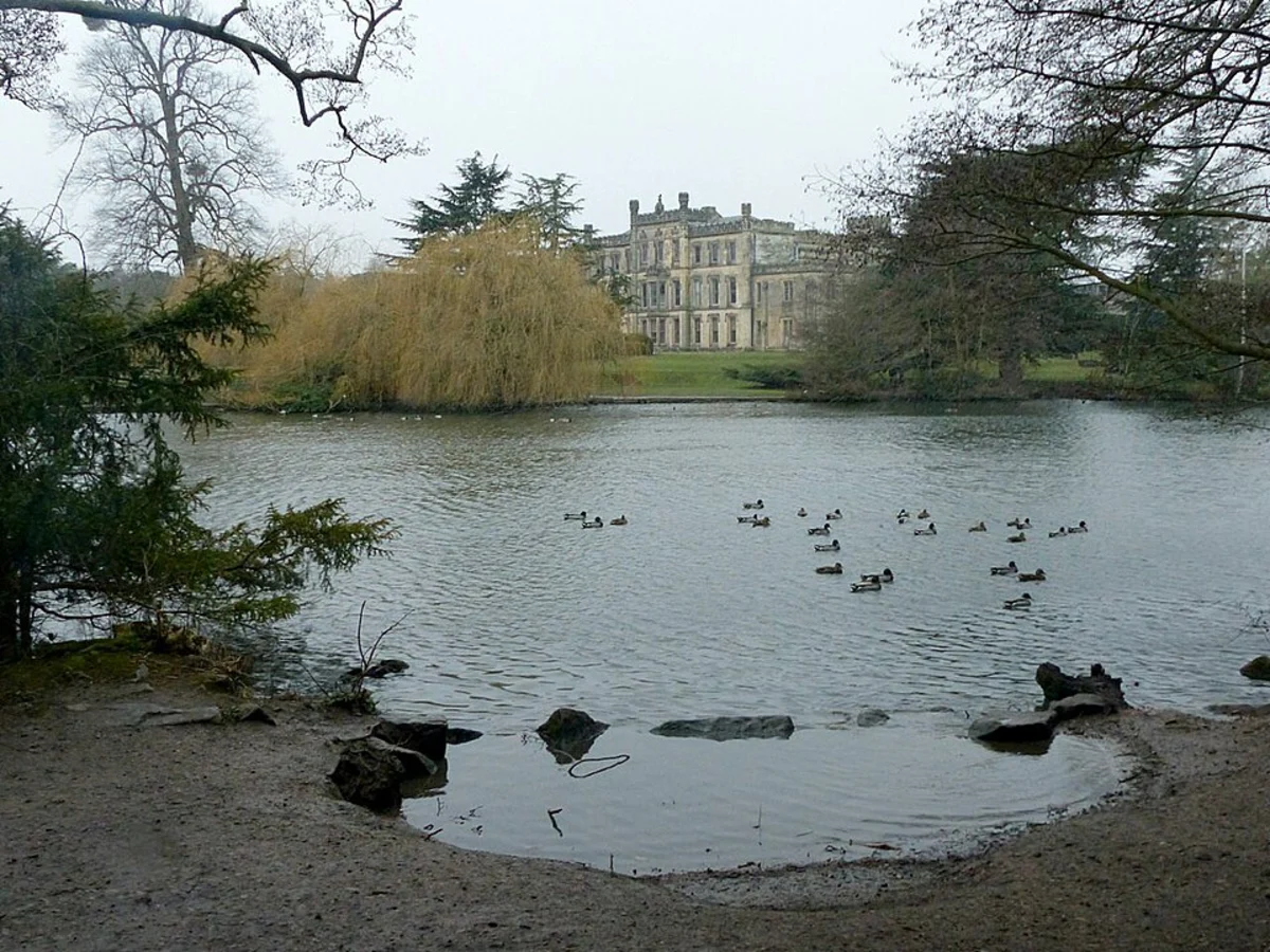 Elvaston Castle Country Park and Local Nature Reserve Walk