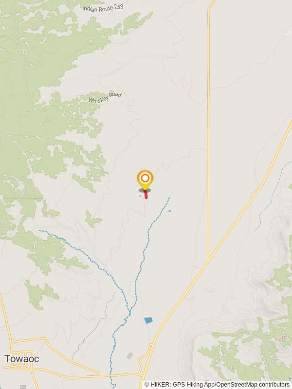 Walk to Yucca House National Moonument