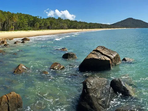 An image depicting the trail Macushla to Cape Richards Track and its surrounding area.