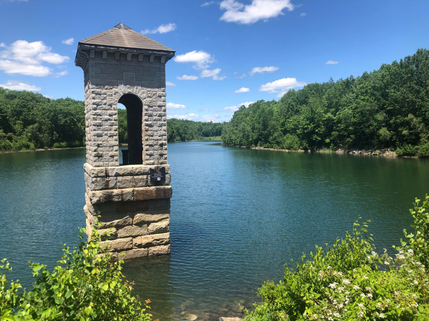 An image depicting the trail Falulah Reservoir from Ashby West Road Out and Back and its surrounding area.