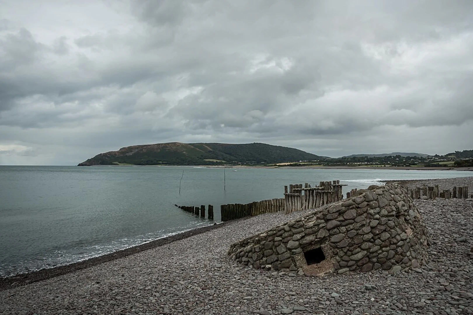 An image depicting the trail Bossington Beach and Porlock Weir Loop and its surrounding area.