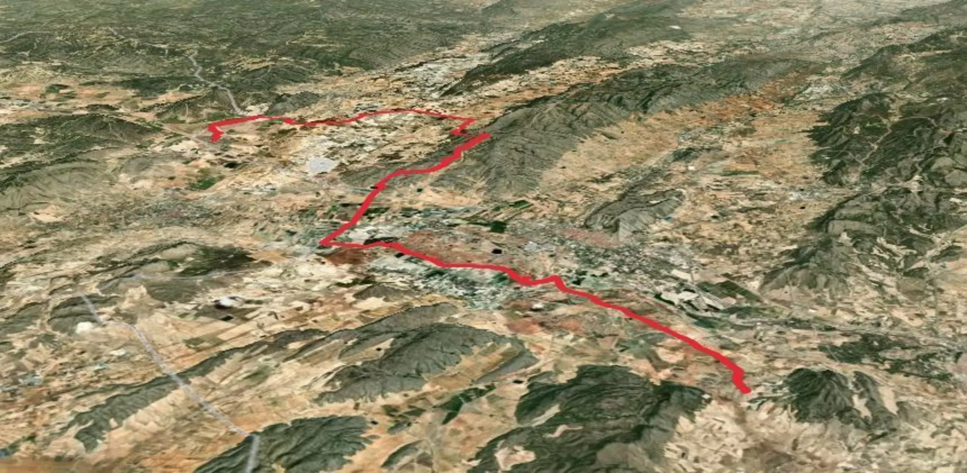 An image depicting the trail Bridge of Mirrors - La Encina - Santa Eulalia - Las Virtudes - La Zafra PR CV 197 and its surrounding area.