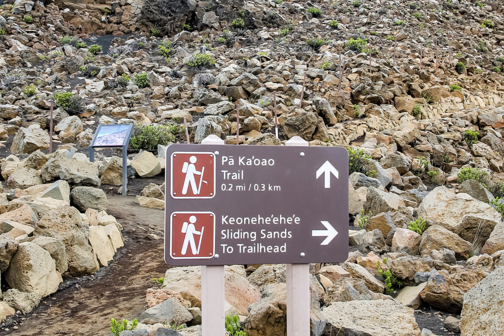 An image depicting the trail Pa Ka'oao Trail and its surrounding area.