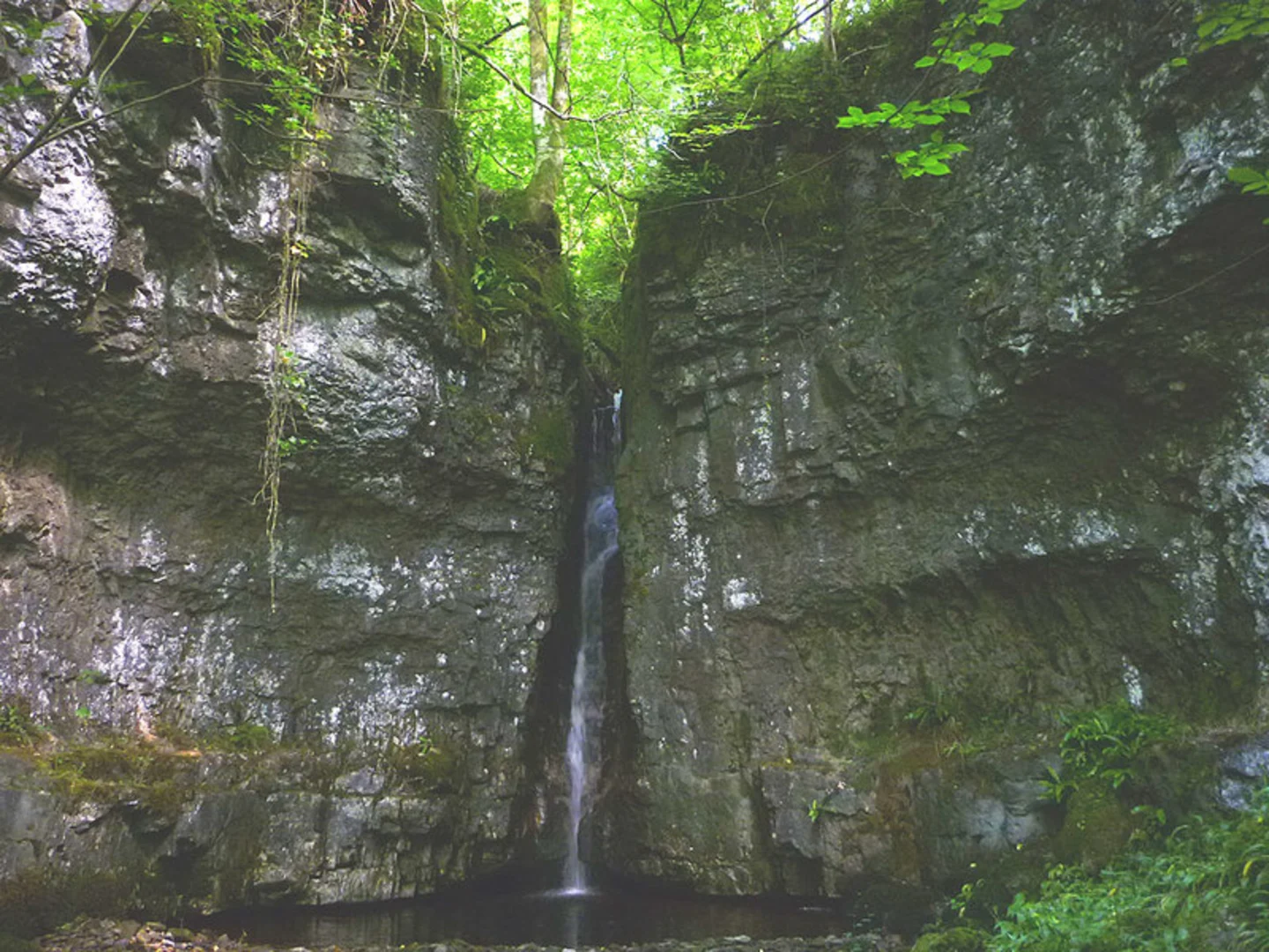 An image depicting the trail Cray Gill Waterfalls and Middle Falls Loop - Buckden and its surrounding area.