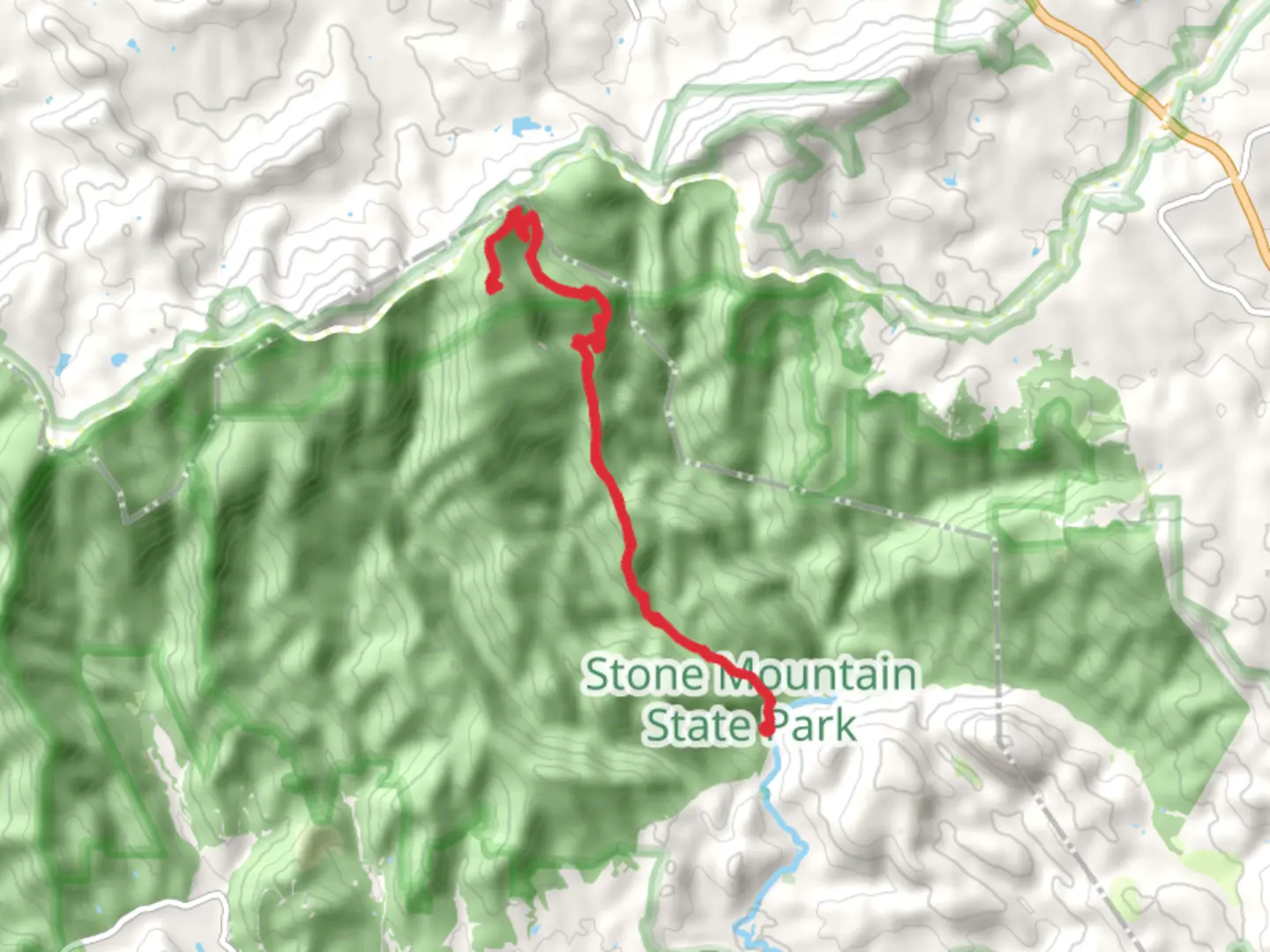 An image depicting the trail Mahogany Rock Overlook and its surrounding area.