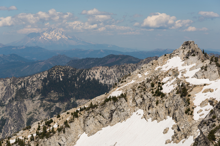 An image depicting the trail China Gulch Trail to Grizzly Lake and its surrounding area.