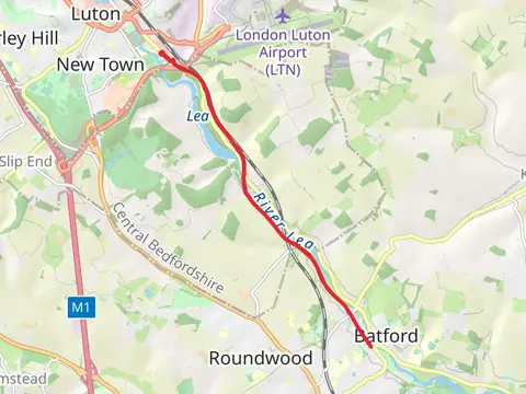 Harpenden - Luton Greenway from Luton Airport Parkway