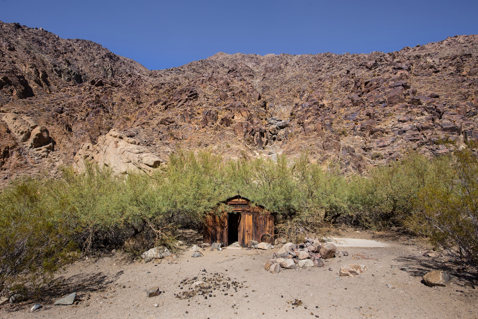 An image depicting the trail Coyote Canyon Road Trail and its surrounding area.