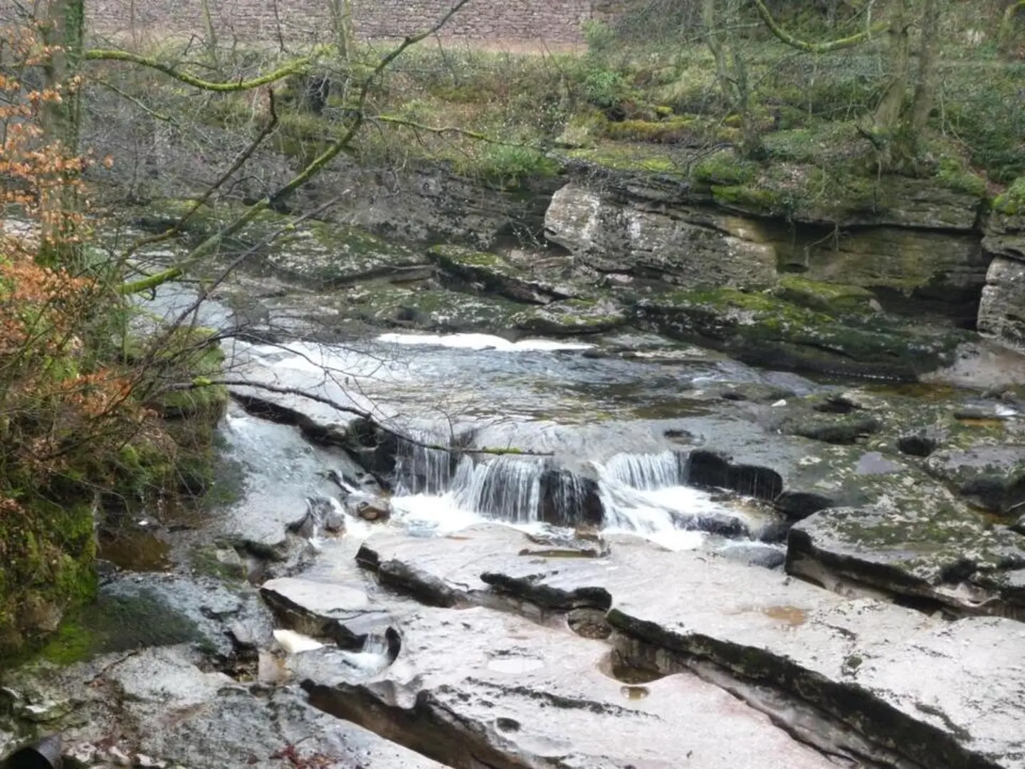 An image depicting the trail Kirkby Stephen River Walk and its surrounding area.