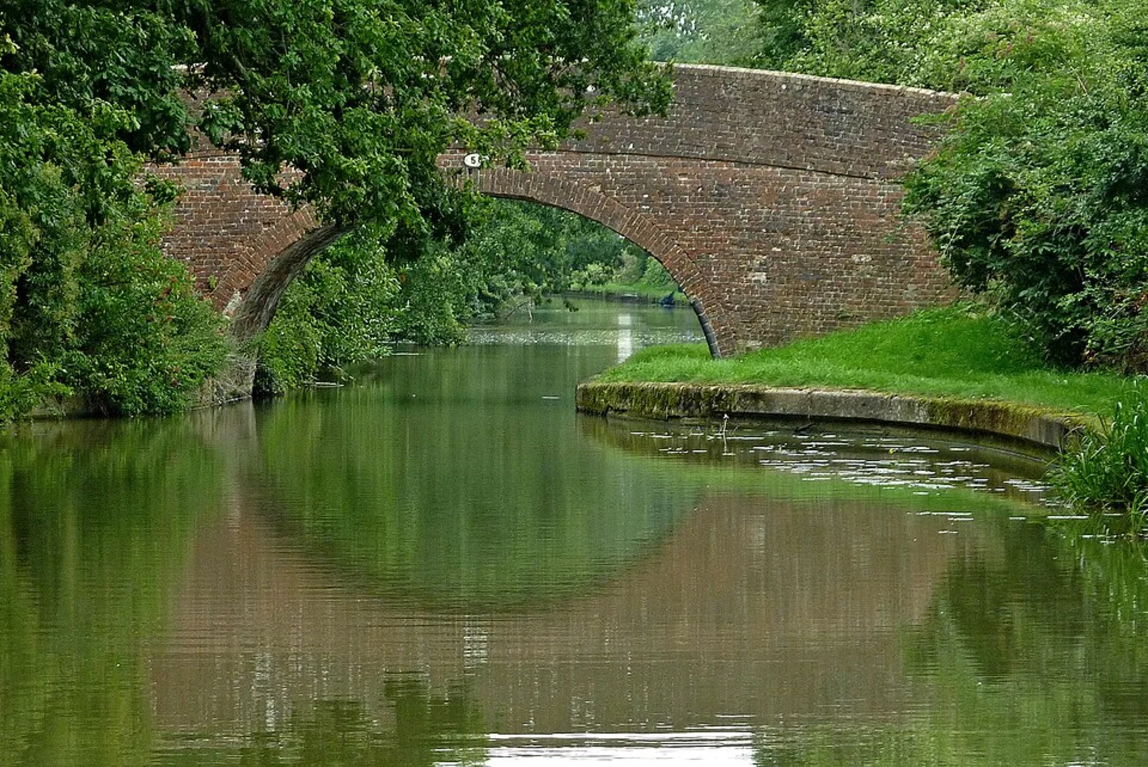 An image depicting the trail Lubenham Loop and its surrounding area.