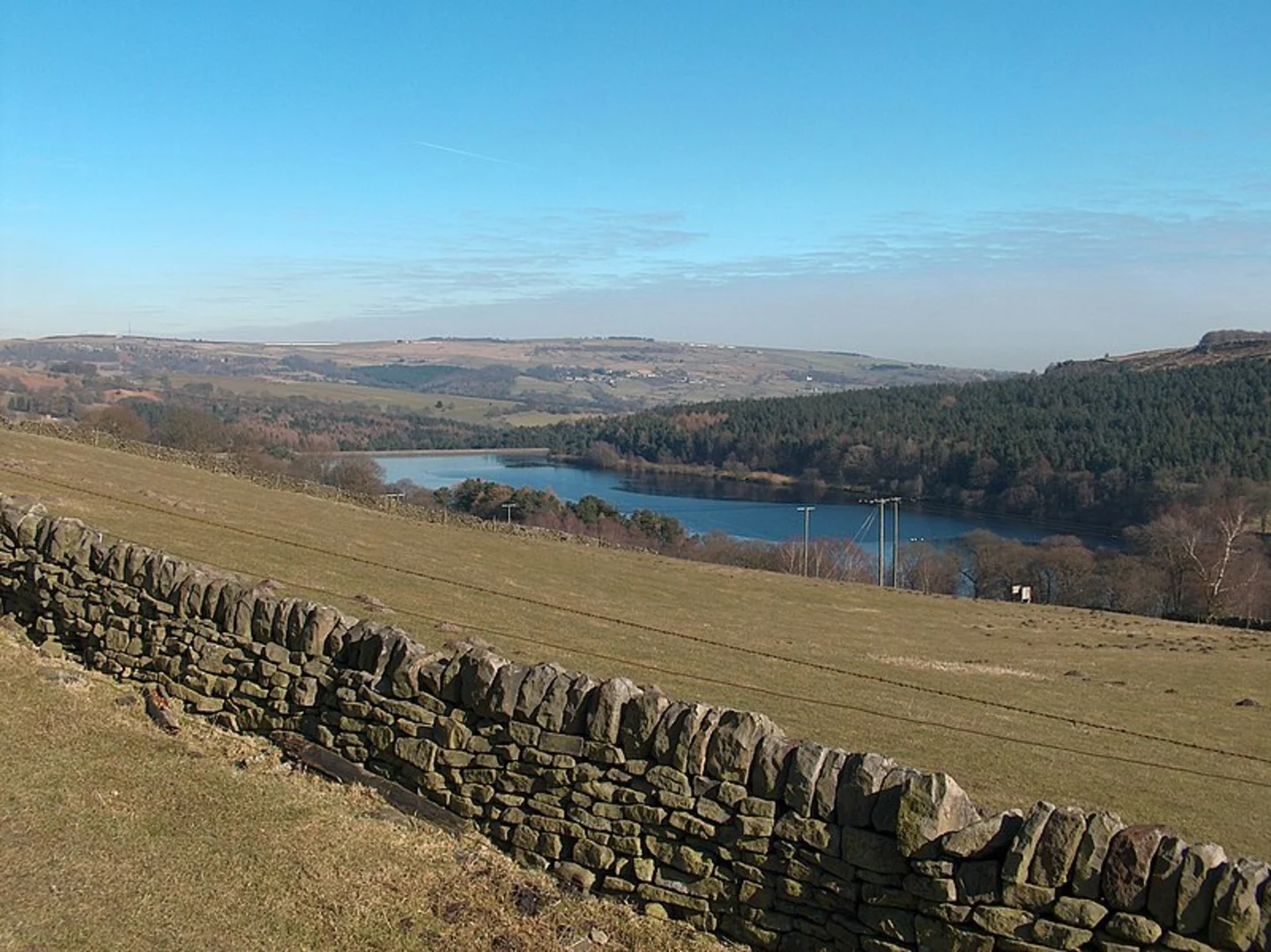 An image depicting the trail Dale Dike Reservoir and its surrounding area.