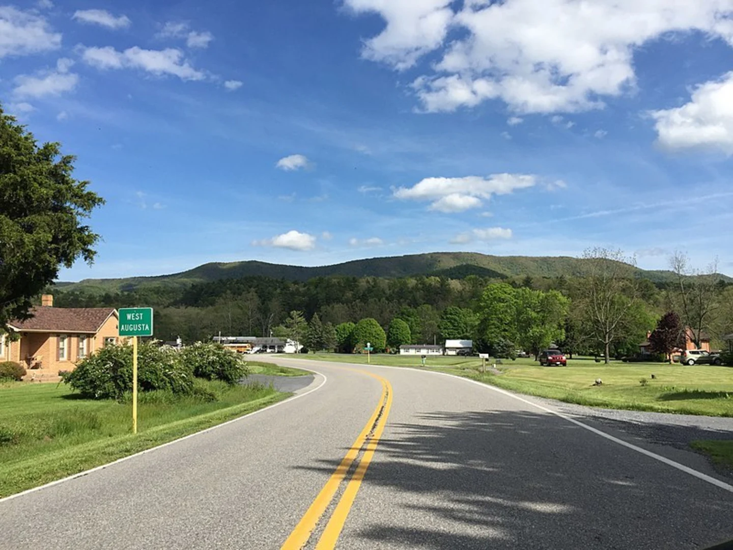 An image depicting the trail Braley Pond Trail and its surrounding area.