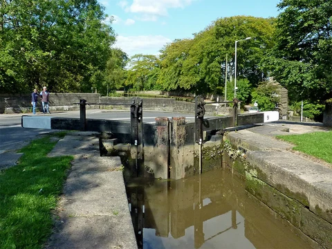Marple to Guide Bridge Walk