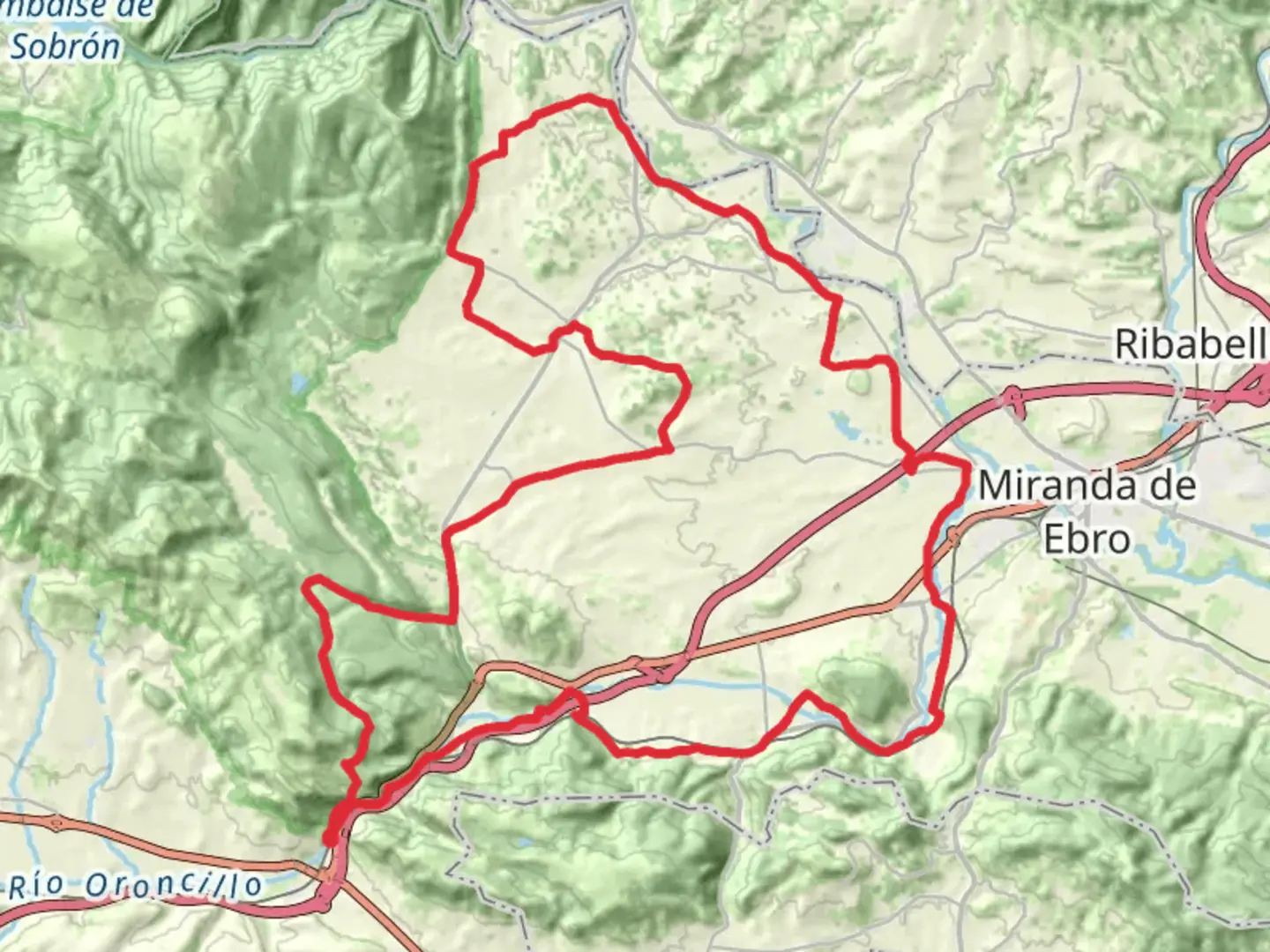 An image depicting the trail GR 291 Agua y Roca - del Ebro a los Obarenes and its surrounding area.