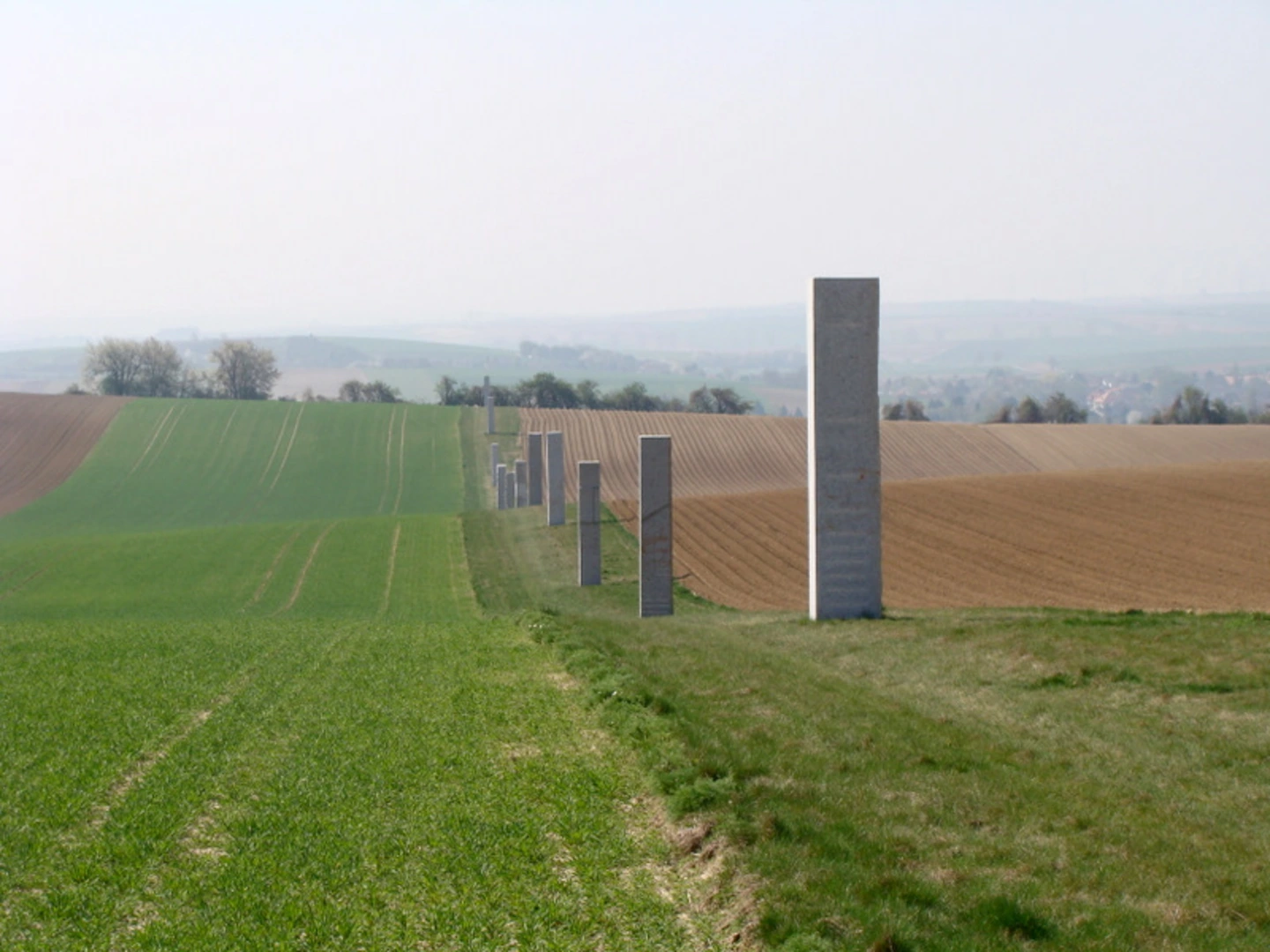 An image depicting the trail Am Hornpottweg and Von-Diergardt-See Loop and its surrounding area.
