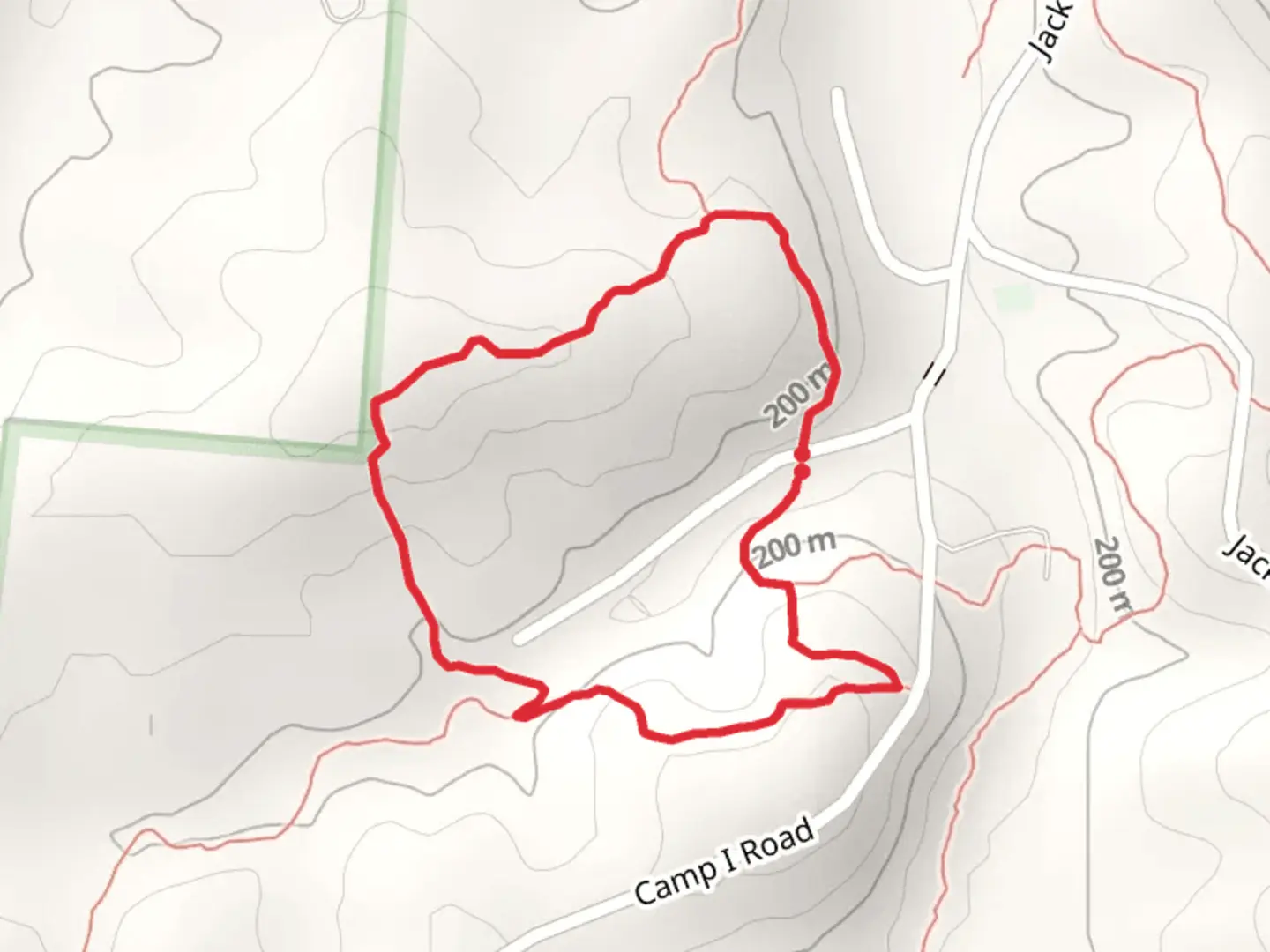 An image depicting the trail Montgomery Bell and Ore Pit Loop Trail and its surrounding area.