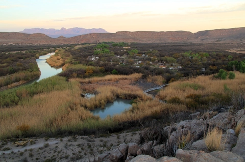 An image depicting the trail Rio Grande Village Nature Loop Trail and its surrounding area.