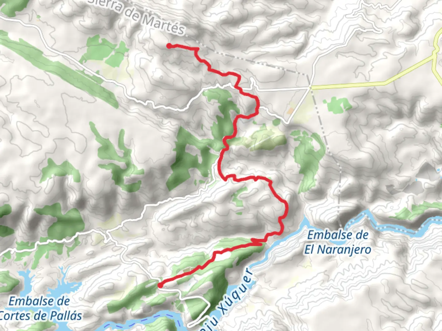 An image depicting the trail Gold Route PR CV 250 and its surrounding area.