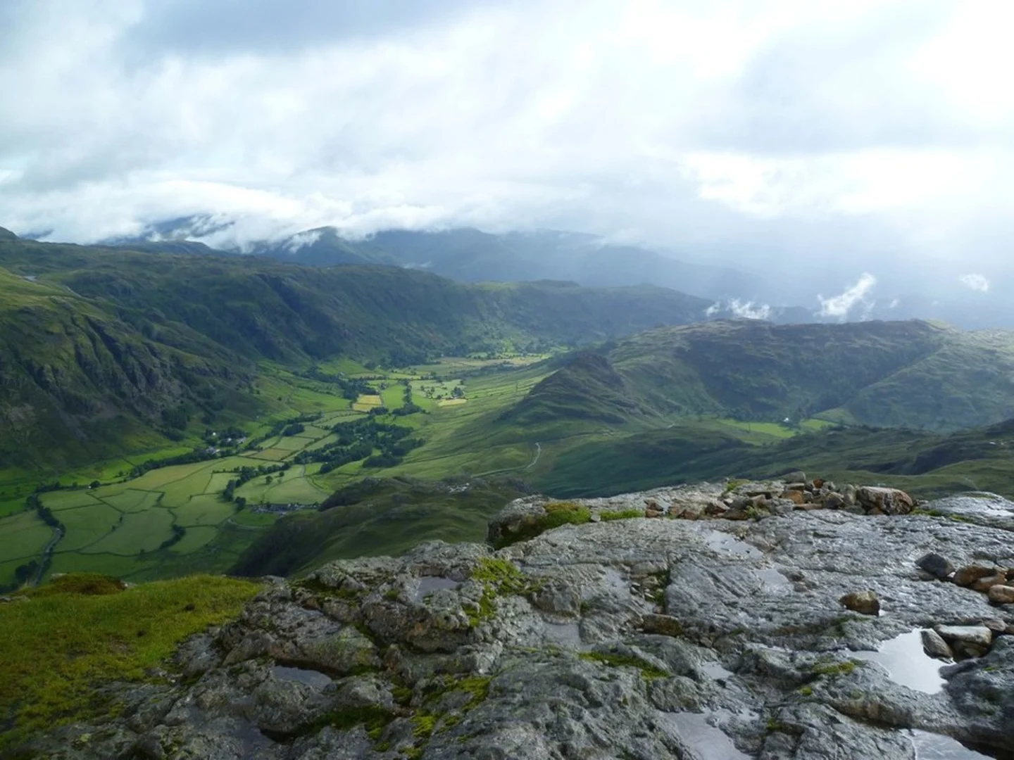 An image depicting the trail Pike of Blisco and its surrounding area.