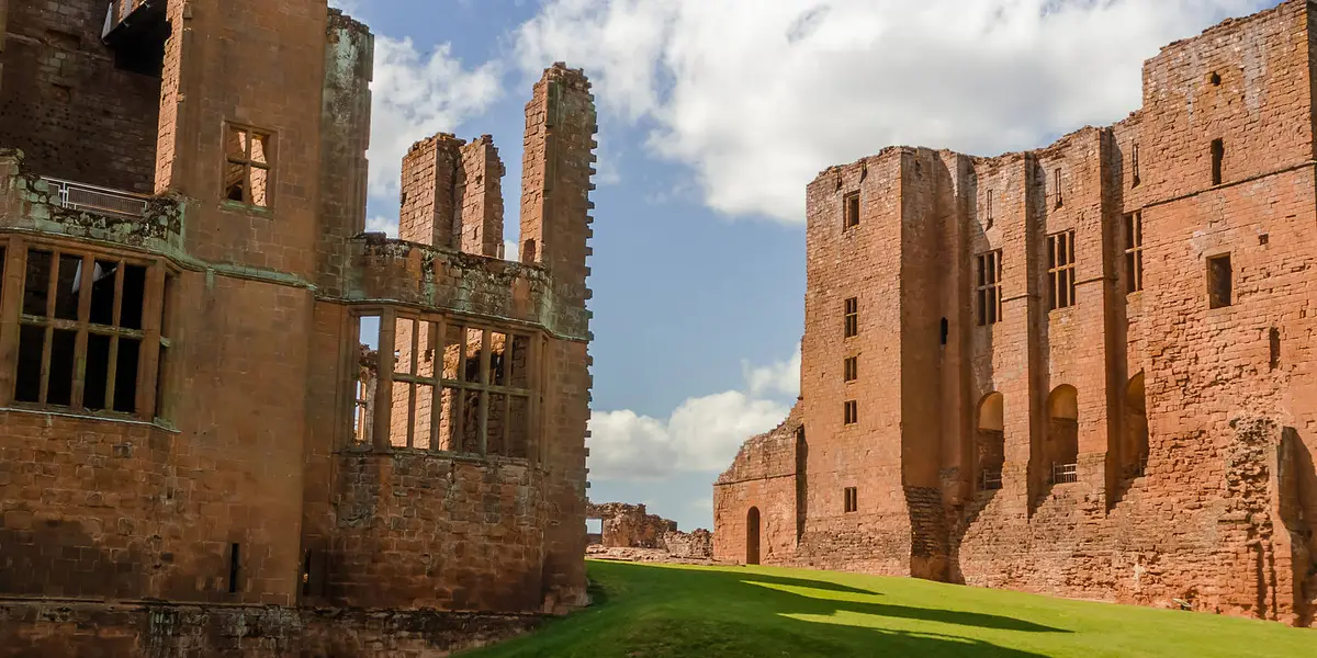 Circular Walk from Kenilworth Castle