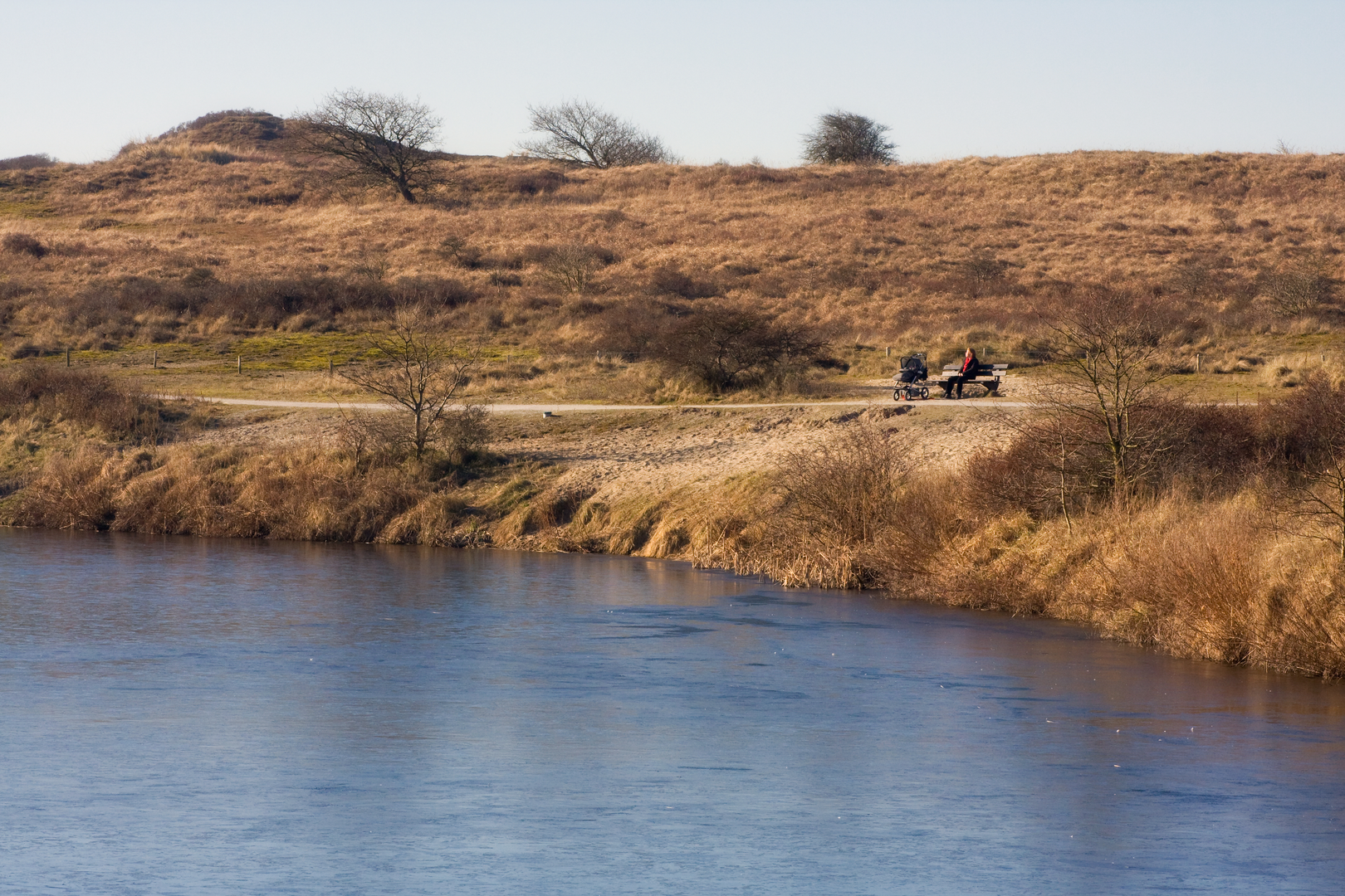 An image depicting the trail The Hague to De Zwaan via Meijendel and Berkheide and its surrounding area.