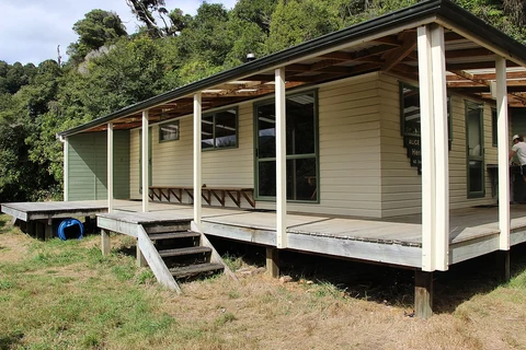 Alice Nash Memorial Heritage Lodge Track