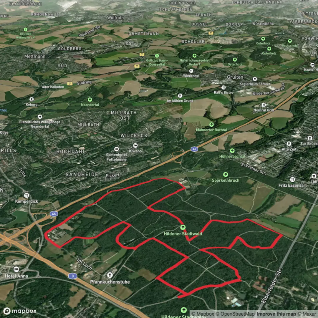 An image depicting the trail Hildener Heide Loop via Taubenberg and its surrounding area.