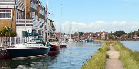 An image depicting the trail Sussex Border Path and its surrounding area.
