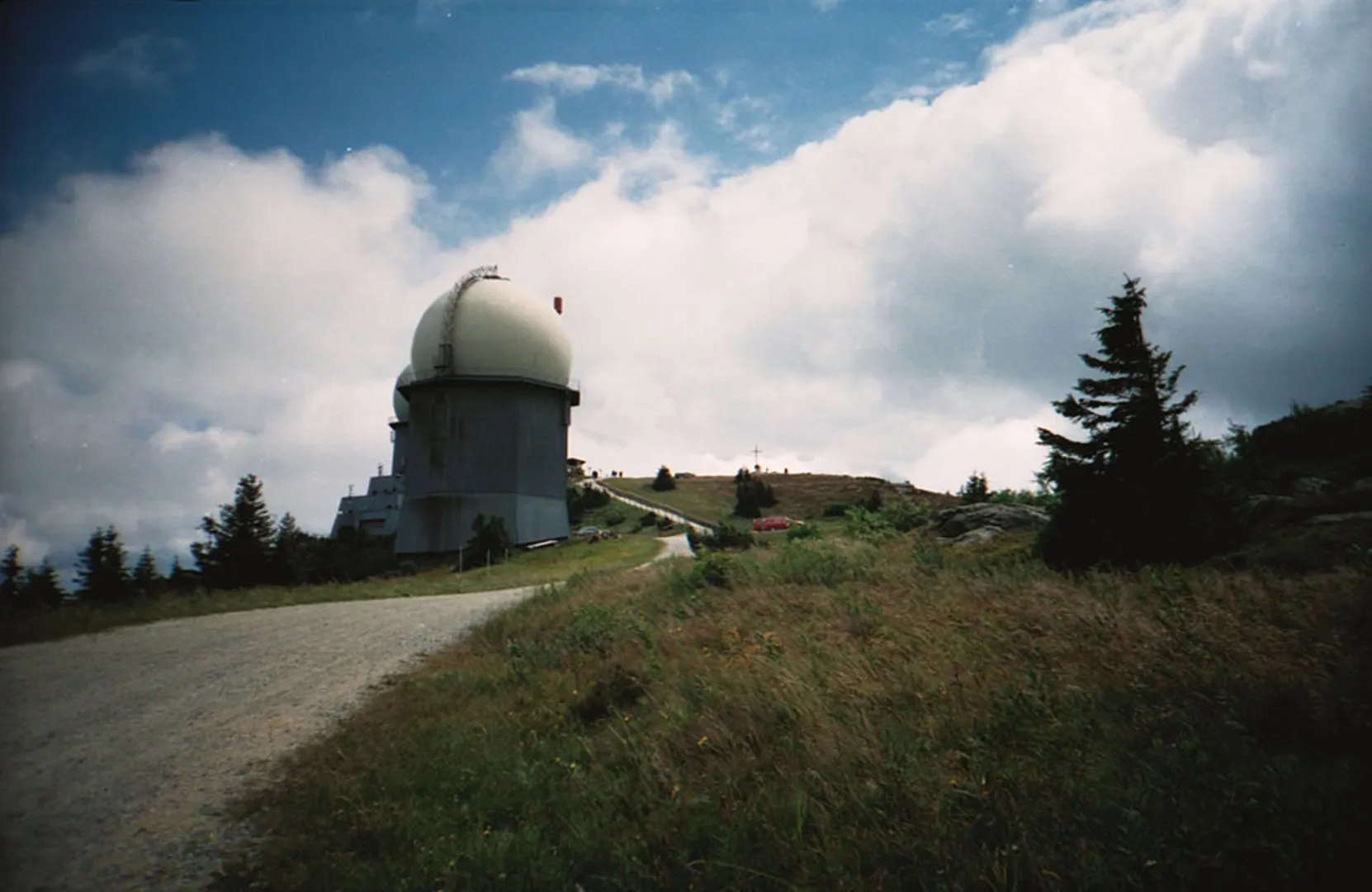 An image depicting the trail Großer Arber and Stallriegel Loop and its surrounding area.