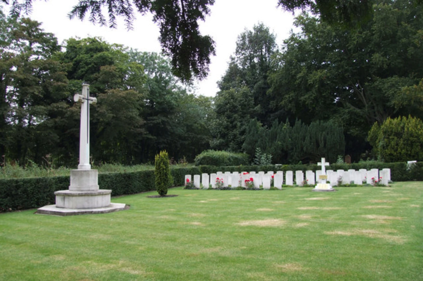 An image depicting the trail Lenham Walk and its surrounding area.