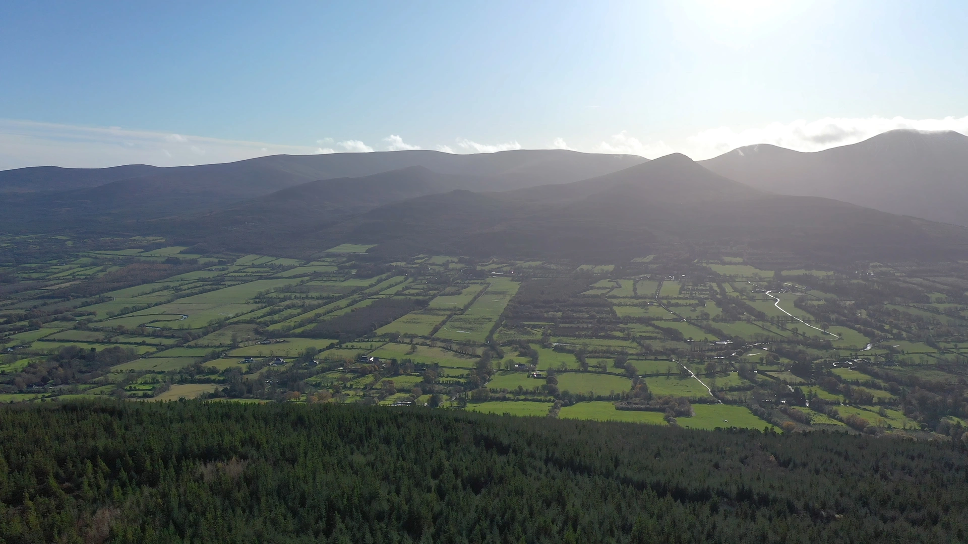 An image depicting the trail Knockanroe Woods - Silvermines - Knockanroe Loop and its surrounding area.