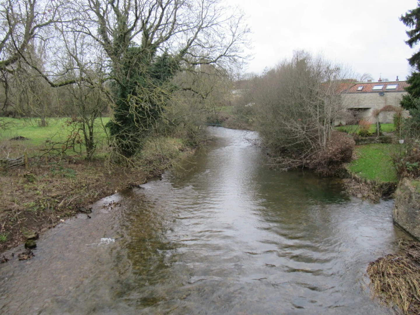 An image depicting the trail Quarry and River Rye via Ebor Way and its surrounding area.