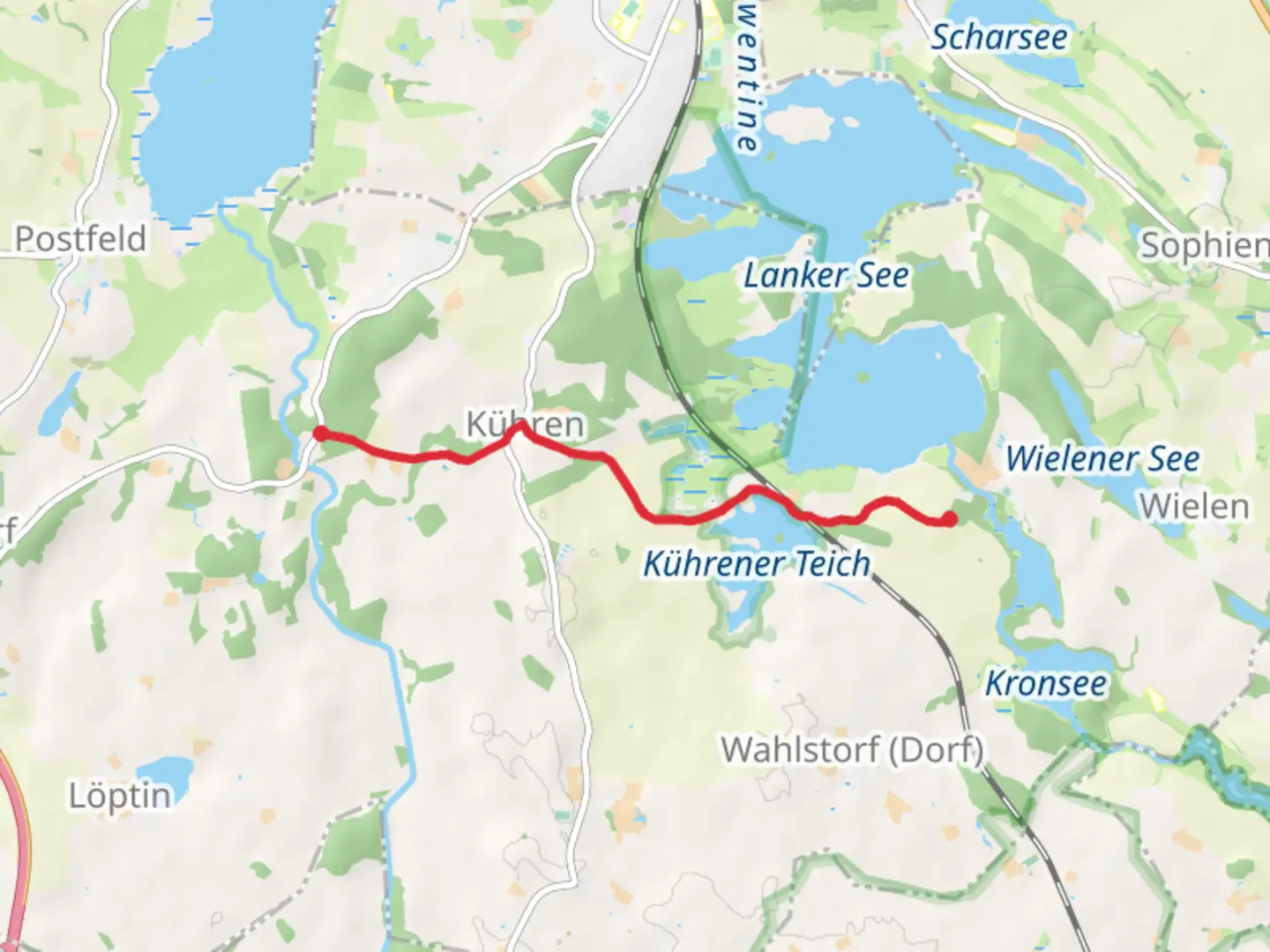 An image depicting the trail Kührener Teich via Schusteracht and its surrounding area.