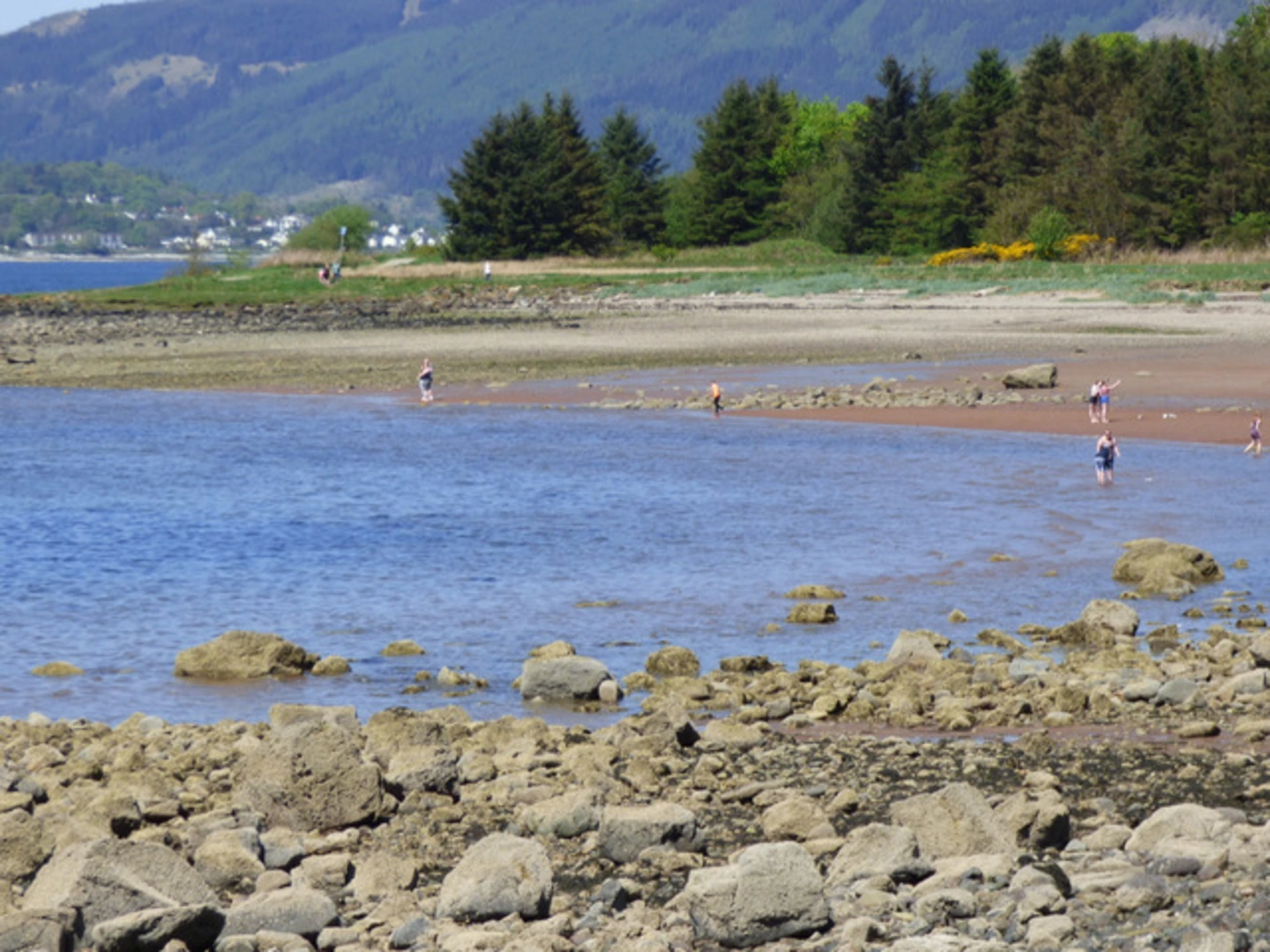 An image depicting the trail Clyde Muirshiel Regional Park Loop and its surrounding area.
