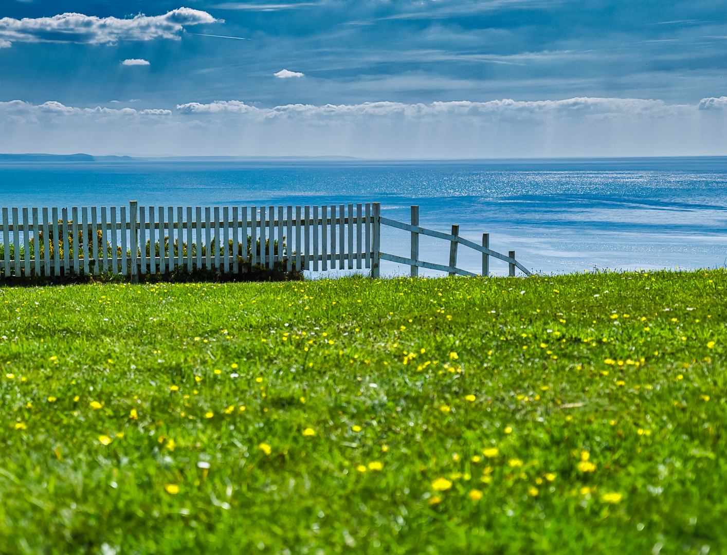 An image depicting the trail Aberystwyth and Constitution Hill and its surrounding area.