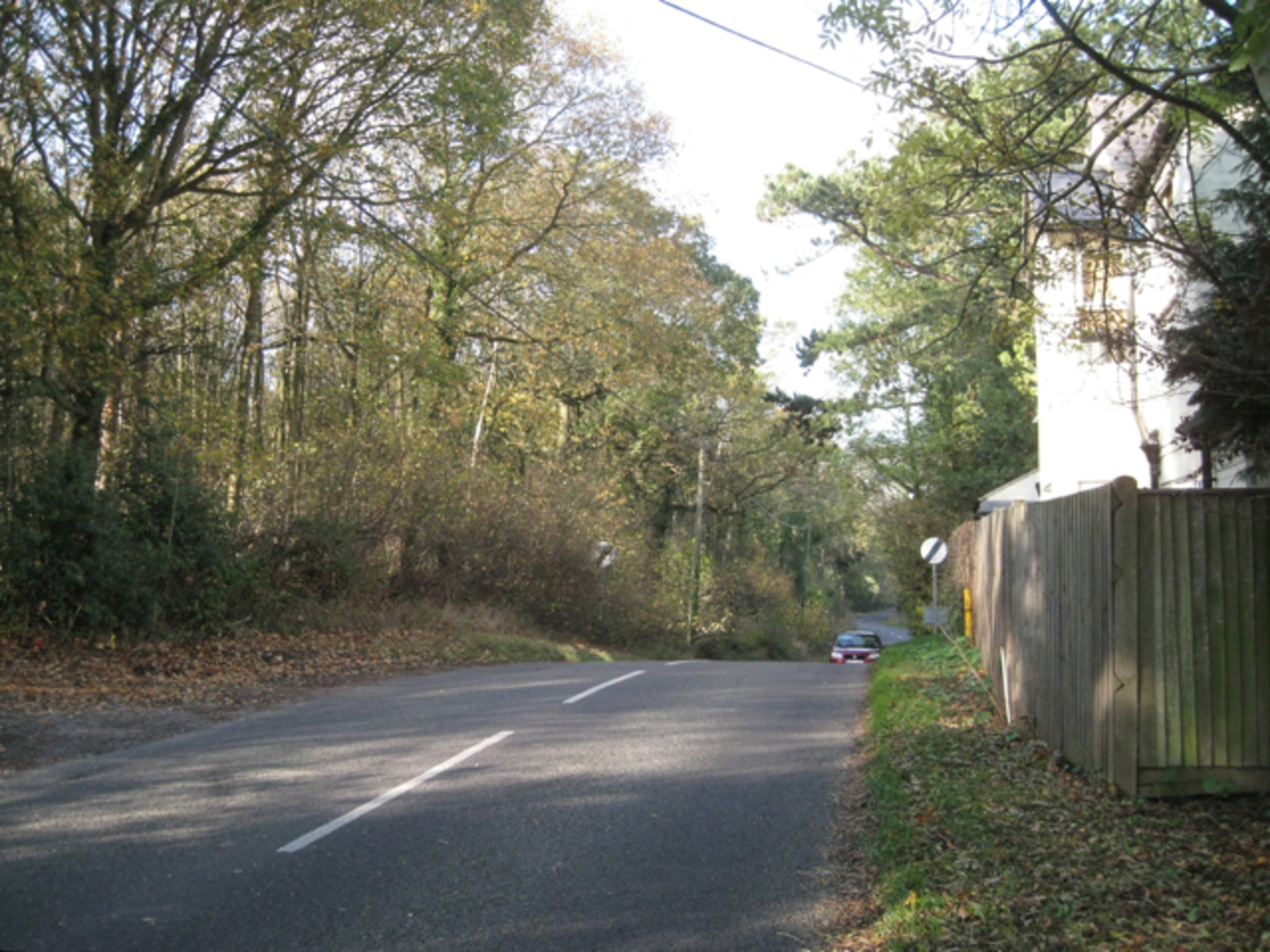 An image depicting the trail West from Henley-in-Arden and its surrounding area.