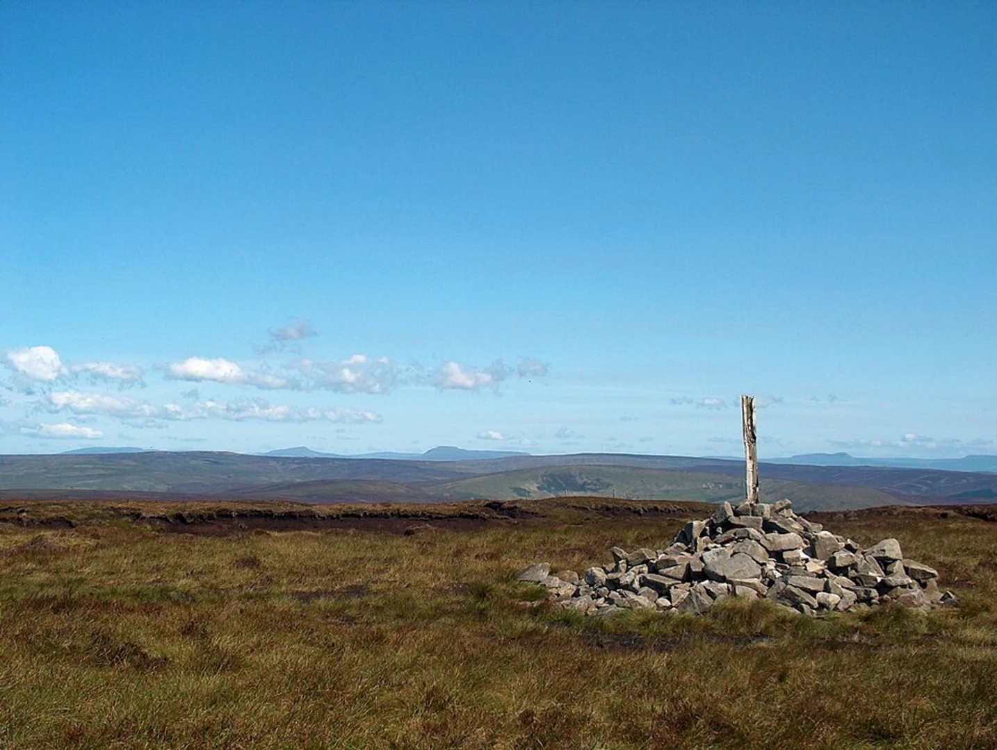 An image depicting the trail Fair Snape Fell and Paddy's Pole Loop and its surrounding area.
