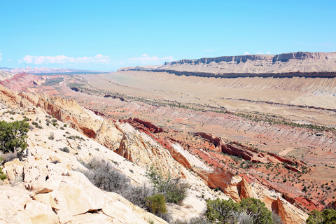 An image depicting the trail Upper Muley Twist Canyon Access Road and its surrounding area.