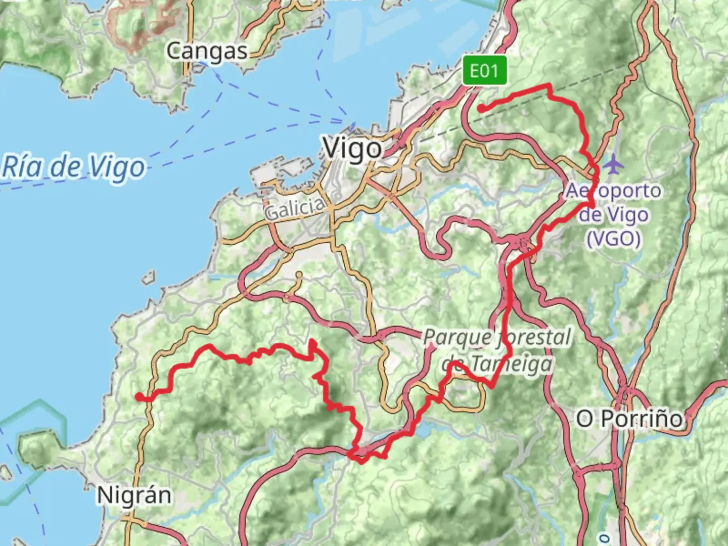 An image depicting the trail GR 53 - Panoramic Path of Vigo and its surrounding area.
