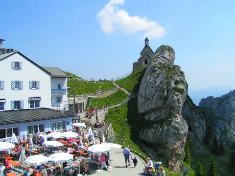 Falkenheim to Wendelstein Walk