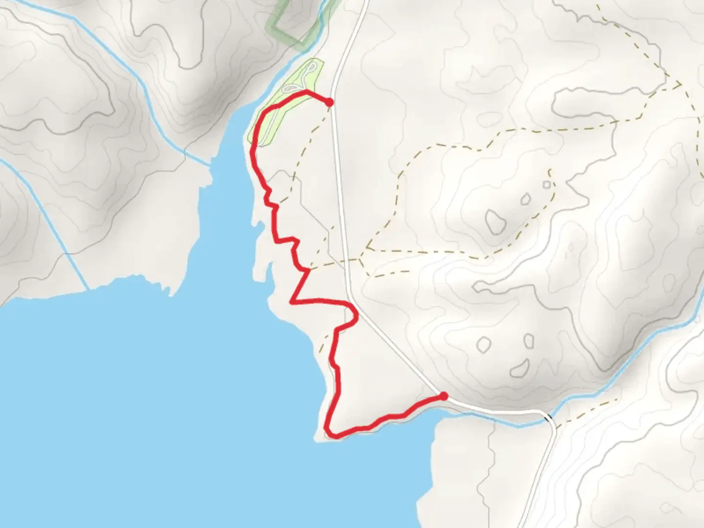 An image depicting the trail Taylor River North Shore Trail and its surrounding area.