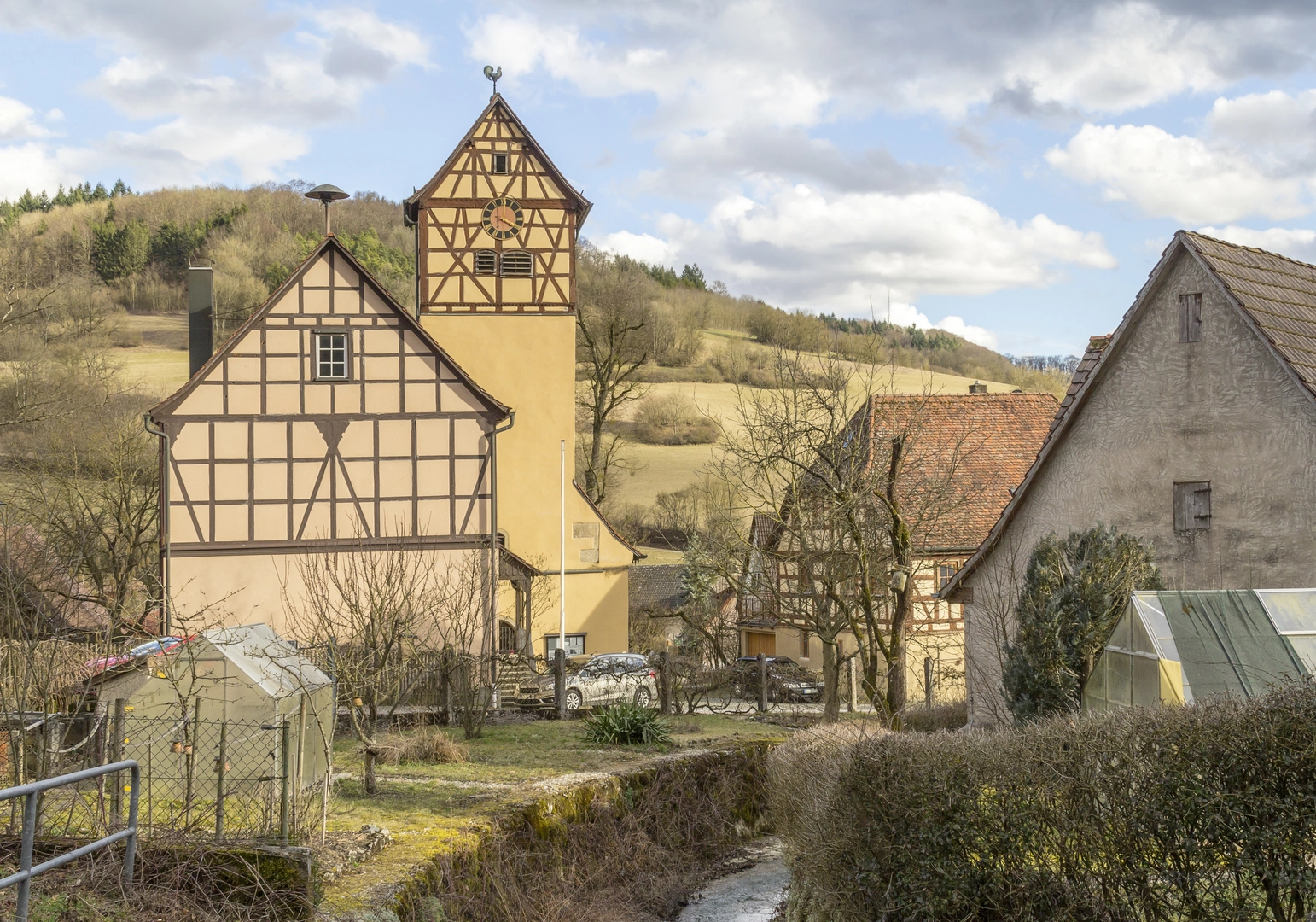 An image depicting the trail Kochersteig and its surrounding area.