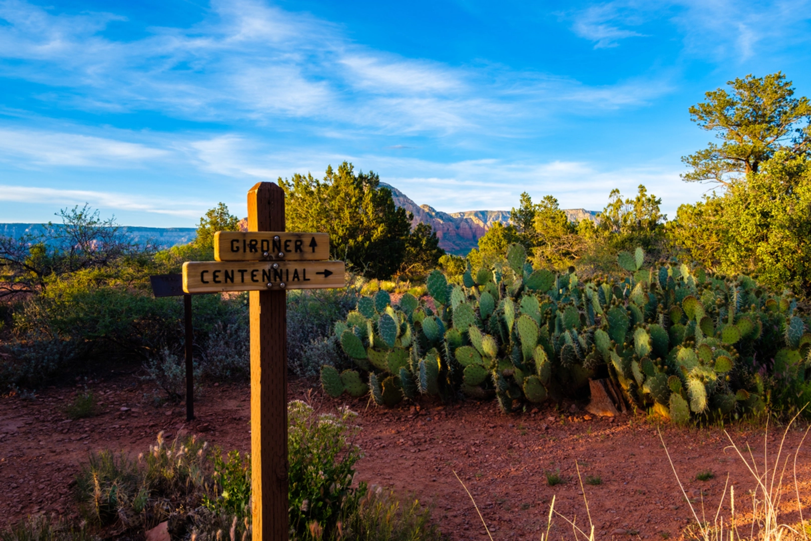 An image depicting the trail Centennial Trail and its surrounding area.