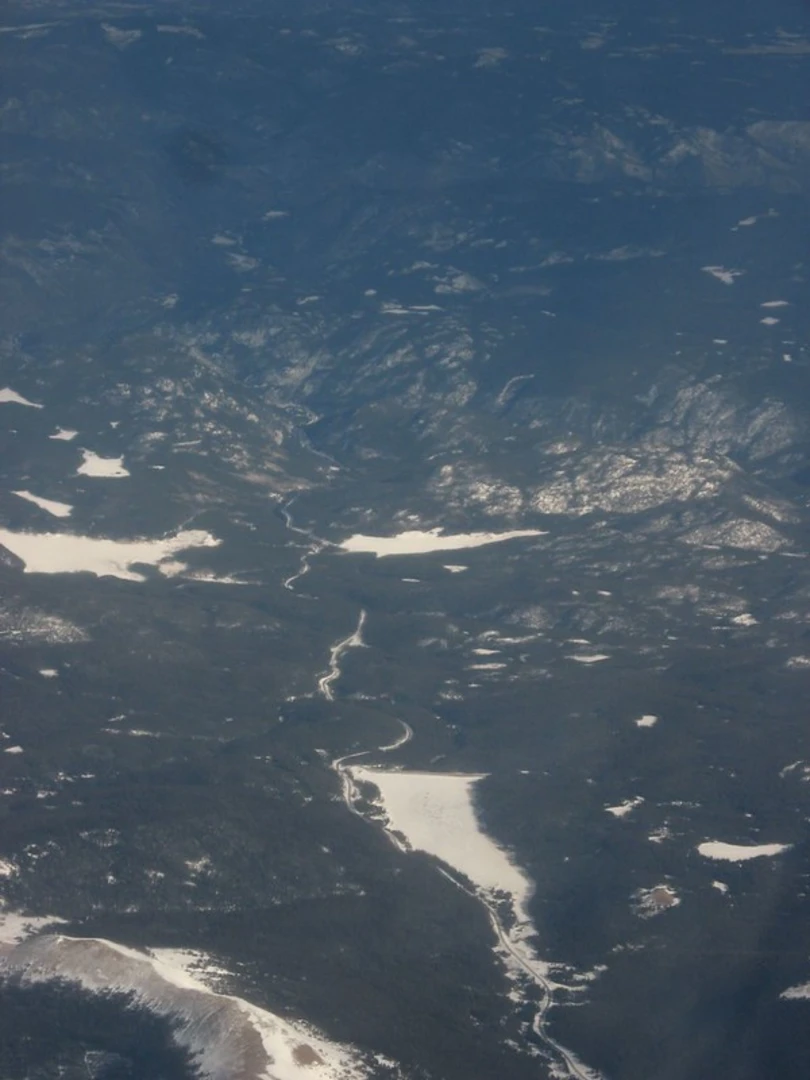 An image depicting the trail Zimmerman Lake Trail and its surrounding area.