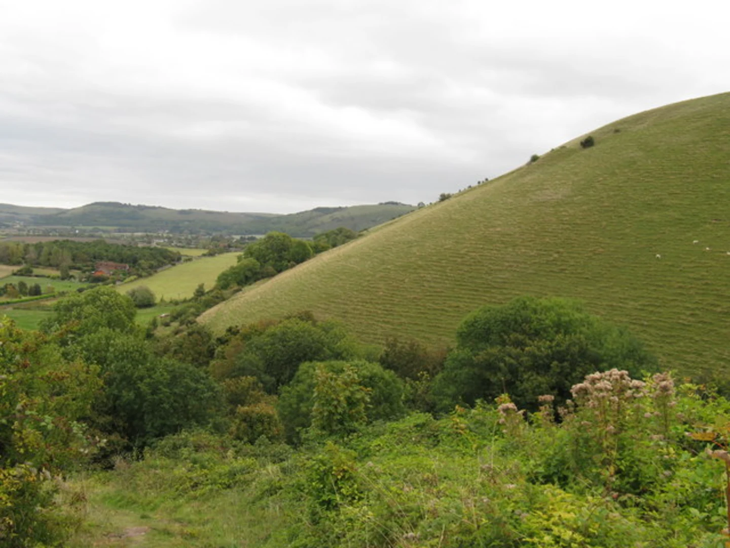 An image depicting the trail Upper Beeding to Southease Walk and its surrounding area.