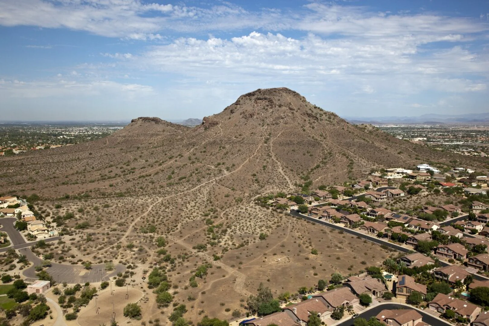 An image depicting the trail Lookout Mountain Loop - Trail 308 and its surrounding area.