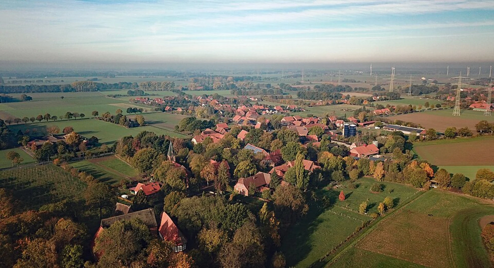 An image depicting the trail Schinna Loop and its surrounding area.