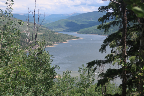 An image depicting the trail Ruedi Overlook Trail and its surrounding area.