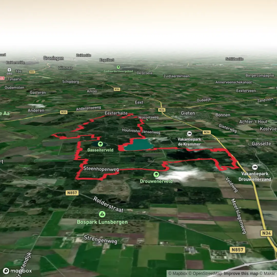 An image depicting the trail t Gasselterveld in Boswachterij Gieten Borger and its surrounding area.