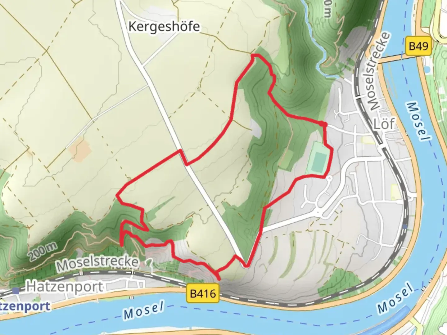An image depicting the trail Rabenlay via Traumpfaedchen Loefer Rabenlaypfad and its surrounding area.